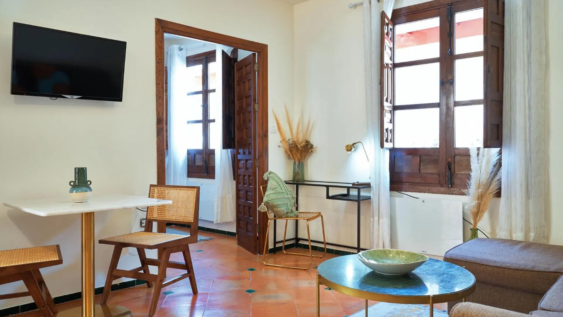 Apartament Anali - Hostatel Grenada 0*,
