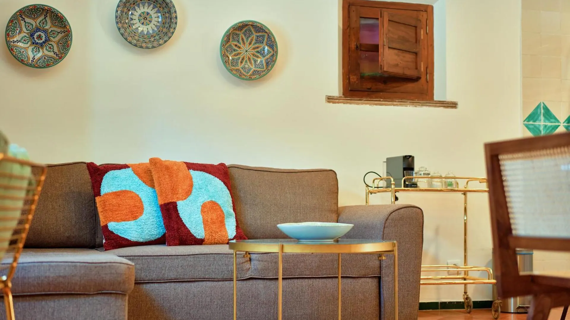 Anali - Hostatel Apartment Granada