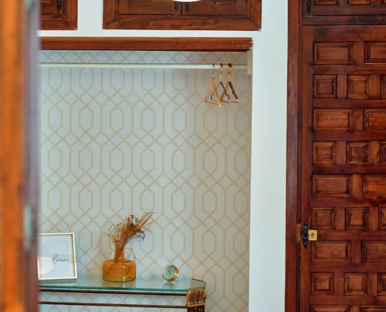 Anali - Hostatel Apartment Granada
